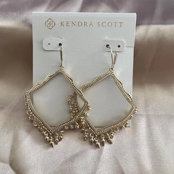 Kendra Scott Stud Earrings - Picture 3 of 7